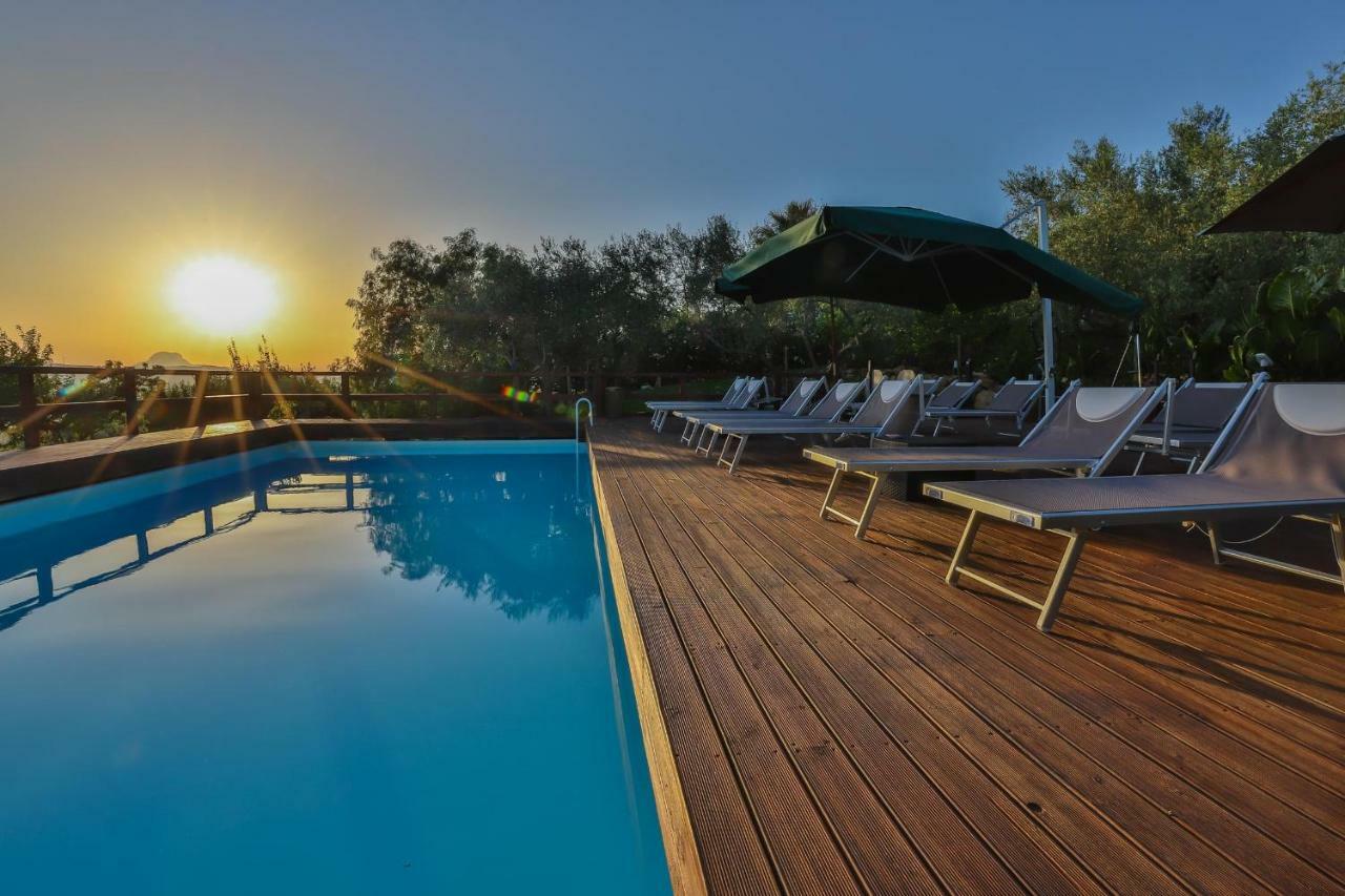 Al Lago Verde Alia Exterior photo